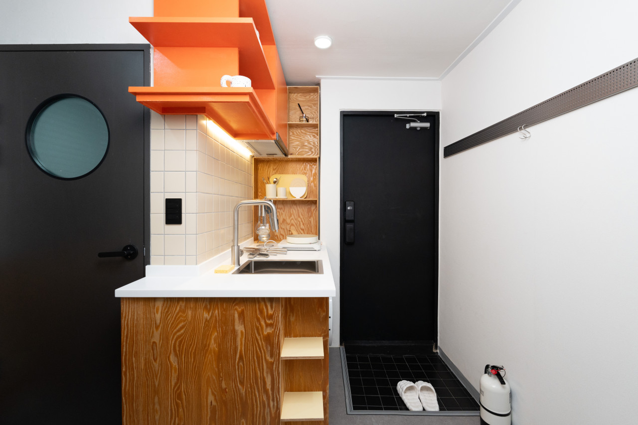 room_08_07.jpg