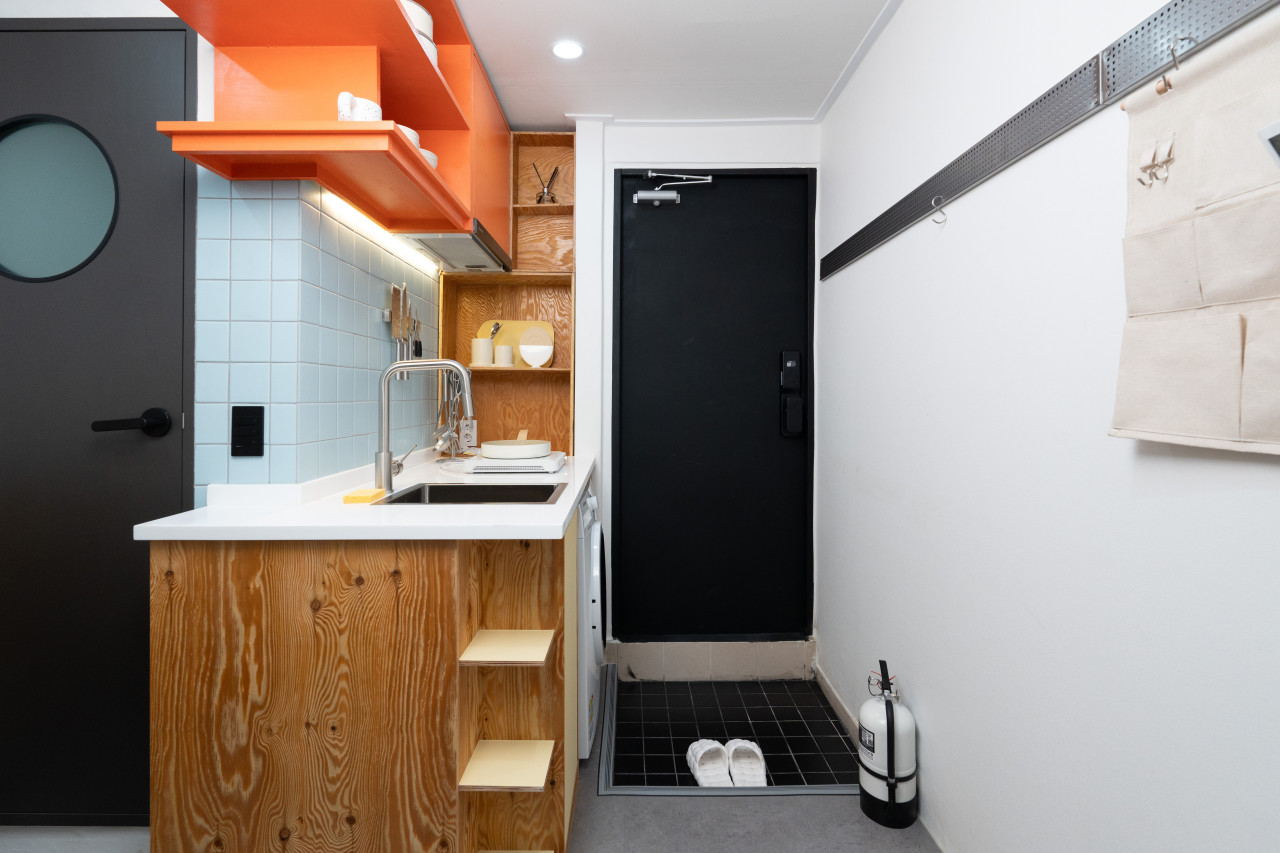room_02_07.jpg